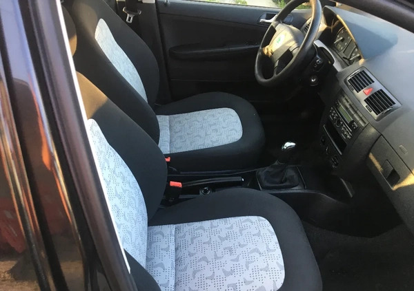 Skoda Fabia cena 7500 przebieg: 226000, rok produkcji 2004 z Sośnicowice małe 781